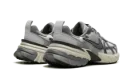 V2K RUN WMNS "Pure Platinum Wolf Grey"