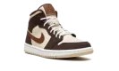AIR JORDAN 1 MID SE WMNS "Brown Basalt Fleece"