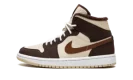 AIR JORDAN 1 MID SE WMNS "Brown Basalt Fleece"