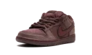 SB Dunk Low "City of Love"