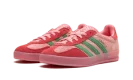 Gazelle Indoor WMNS "Semi Pink Spark Preloved Scarlet"