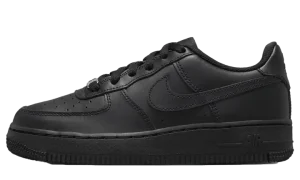Air Force 1 LE GS "Triple Black"