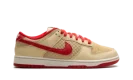 Dunk Low "STRAWBERRY WAFFLE"