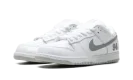 SB Dunk Low "Supreme - White"