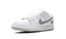 SB Dunk Low "Supreme - White"