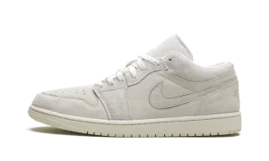 Air Jordan 1 "Pale Ivory"