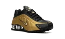 Shox R4 WMNS "Metallic Gold"