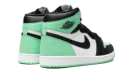 Air Jordan 1 Retro High OG "Green Glow"
