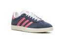 GAZELLE WMNS "Ink Lucid Pink"