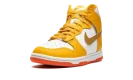 DUNK HIGH MNS WMNS "University Gold"