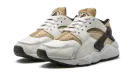 AIR HUARACHE WMNS "White Sandrift"