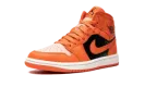 AIR JORDAN 1 MID SE WMNS "Orange / Black" DM3381 600