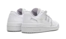 Forum Low CL WMNS "White"