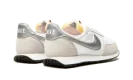 WAFFLE TRAINER 2 WMNS "White / Metallic Silver"