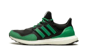 Ultraboost DNA "Lego"