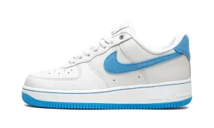 AIR FORCE 1 LO LXX MNS WMNS "University Blue"