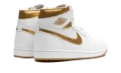 AIR JORDAN 1 RETRO HIGH OG WMNS "Metallic Gold"