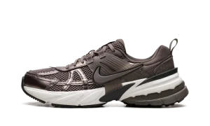 V2K Run WMNS "Mink Brown Ironstone Team Anthracite"