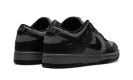 Dunk Low WMNS "Black Roses"