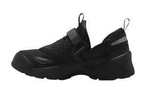 Jordan Trunner LX WMNS "Black / Grey"