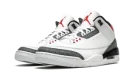 Air Jordan 3 Retro SE DNM "Fire Red Denim"