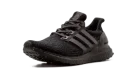 UltraBOOST "Triple Black 3.0"