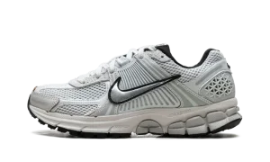 Zoom Vomero 5 WMNS "Light Silver Chrome"