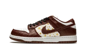 SB Dunk Low "Supreme - Stars - Barkroot Brown"