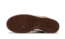 SB Dunk Low "Supreme - Stars - Barkroot Brown"