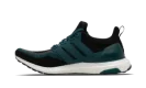 Ultraboost DNA "Arsenal"