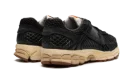 VOMERO 5 WMNS "Black / Sesame"