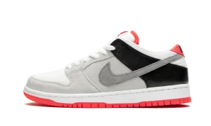 SB Dunk Low "Infrared"