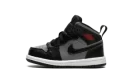 Jordan 1 Mid TD "Shadow / Red"
