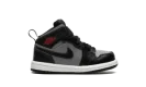 Jordan 1 Mid TD "Shadow / Red"
