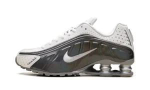 Shox R4 WMNS "White Iridescent"