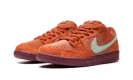 SB Dunk Low Pro Prm "Mystic Red"