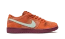 SB Dunk Low Pro Prm "Mystic Red"