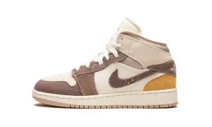 Air Jordan 1 Mid SE Craft GS "Inside Out - Taupe Haze"