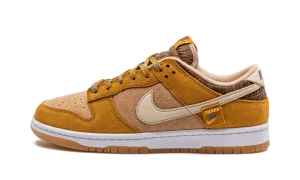 Dunk Low SE "Teddy Bear Praline"