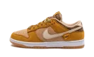Dunk Low SE "Teddy Bear Praline"