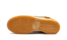 Dunk Low SE "Teddy Bear Praline"
