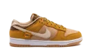 Dunk Low SE "Teddy Bear Praline"
