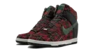 DUNK SKY HI CITY F QS MNS WMNS "Red and Black"