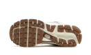 ZOOM VOMERO 5 WMNS "Light Orewood Brown"