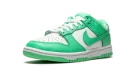 DUNK LOW WMNS "Green Glow"