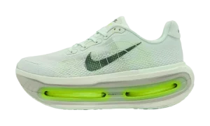 Vomero Premium "Barely Volt"