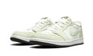 Air Jordan 1 Low OG "Ghost Green"
