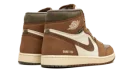 Air Jordan 1 Element "Legend Sand"