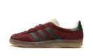 Gazelle Indoor "Shadow Red Shadow Green"