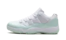 Air Jordan 11 Low WMNS "Igloo"
